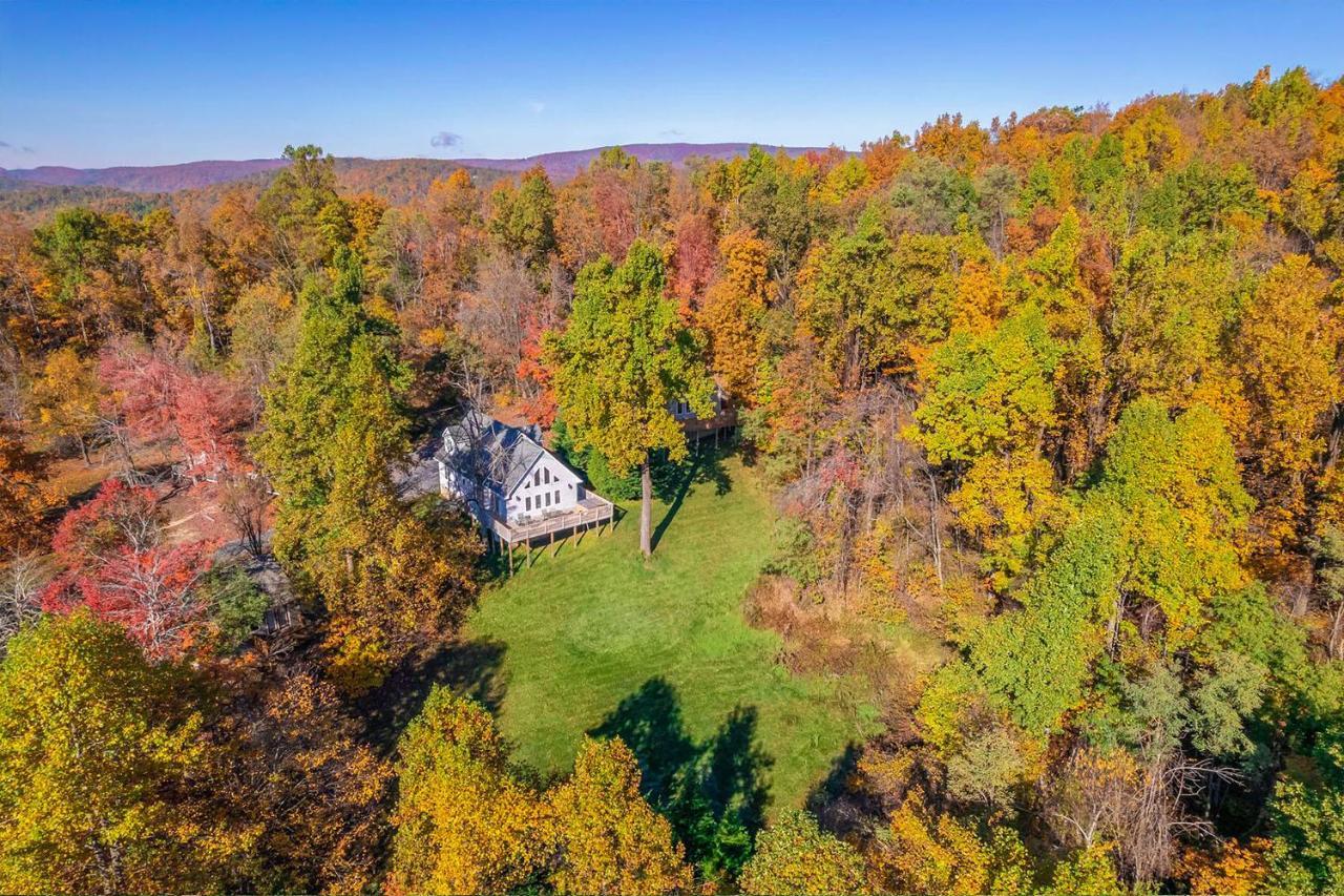 Love Ridge Mountain Lodging Lyndhurst Extérieur photo